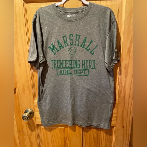 Russell Athletic Marshall Thundering Herd T shirt size L Used in good condition - Picture 1 of 4